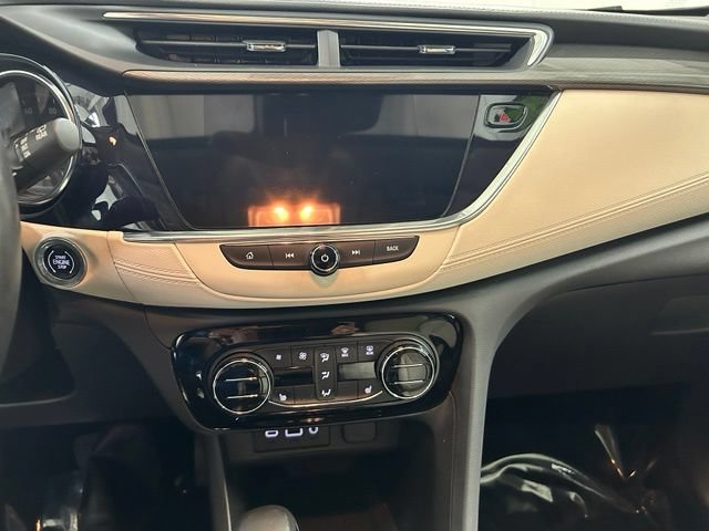 Certified 2022 Buick Encore GX Select FWD image 19