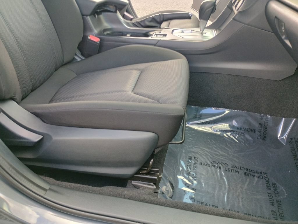 Used 2018 Subaru Impreza 2.0i Premium w/ Eyesight & BSD & Rcta AWD/4WD image 22