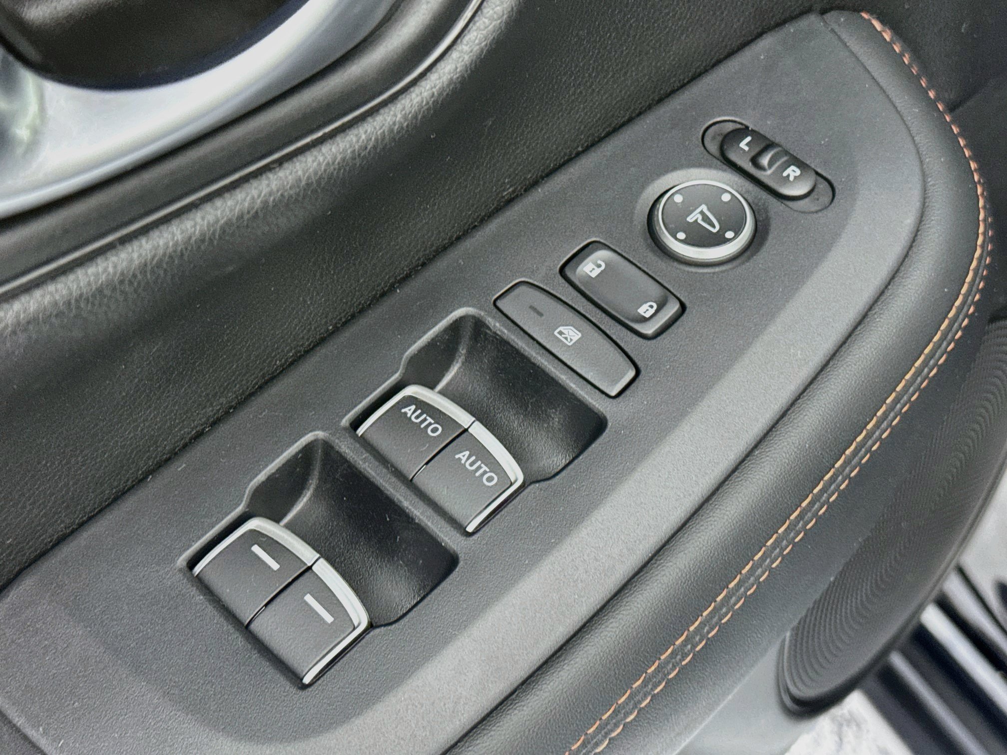 Certified 2024 Honda HR-V Sport image 17