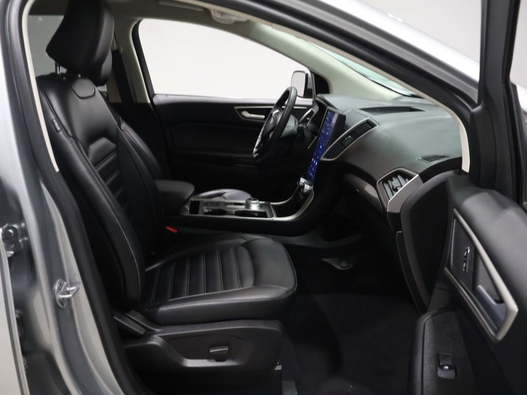 Used 2023 Ford Edge SEL w/ Convenience Package image 22