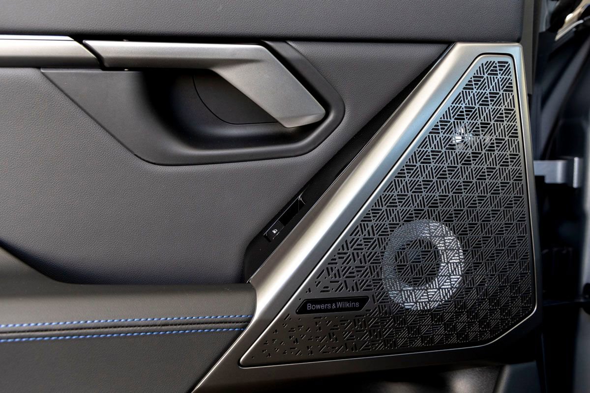 New 2026 BMW 550e xDrive AWD/4WD image 23