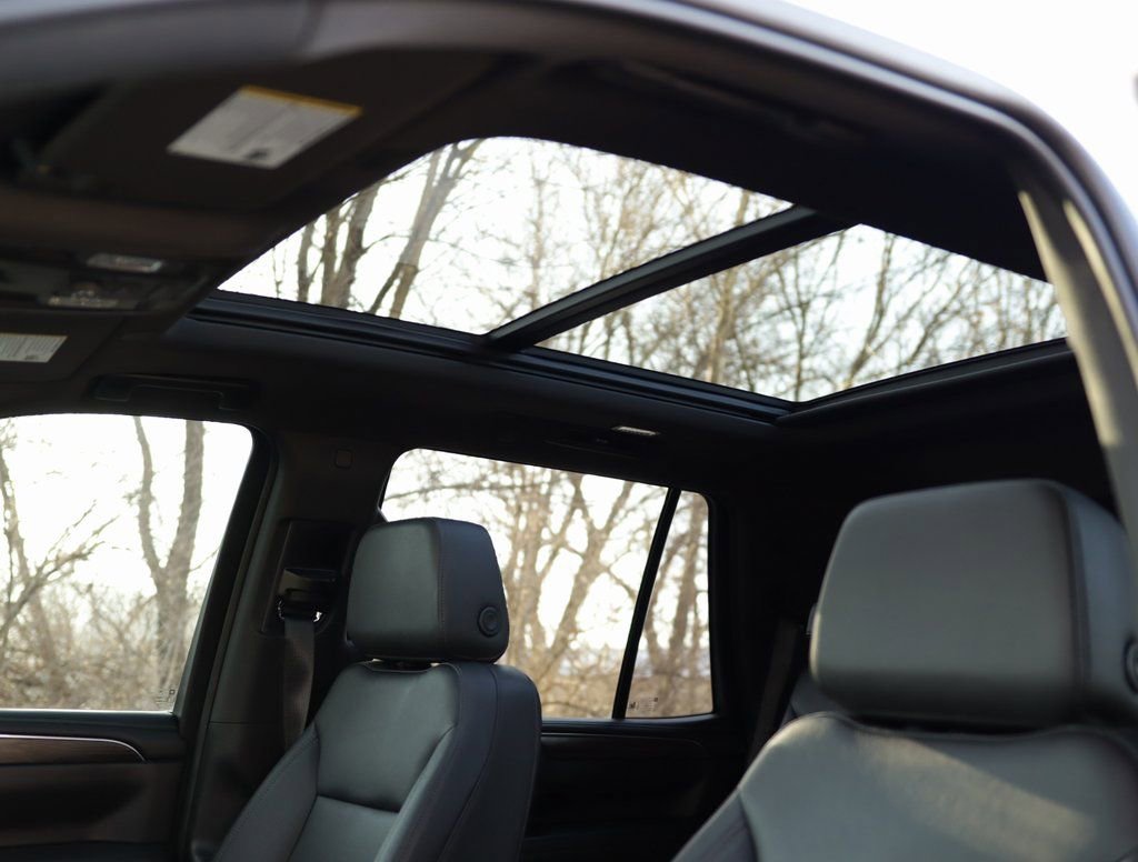 Used 2023 Chevrolet Tahoe LT w/ Luxury Package image 25