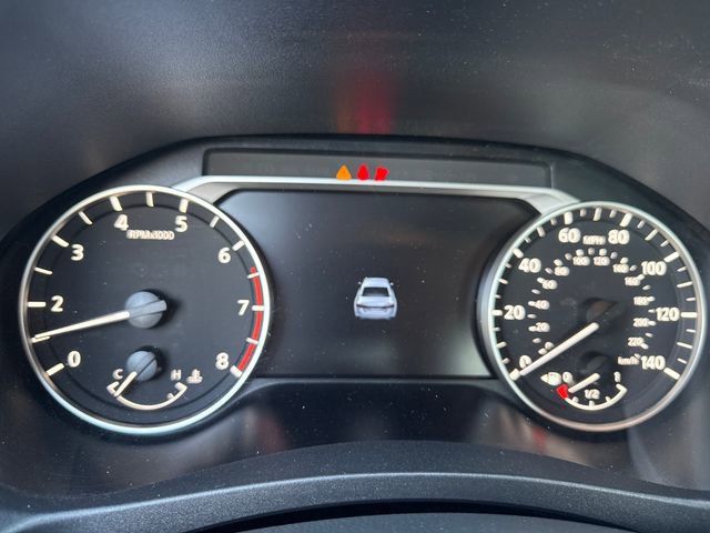 Used 2025 Nissan Altima 2.5 SV FWD image 15