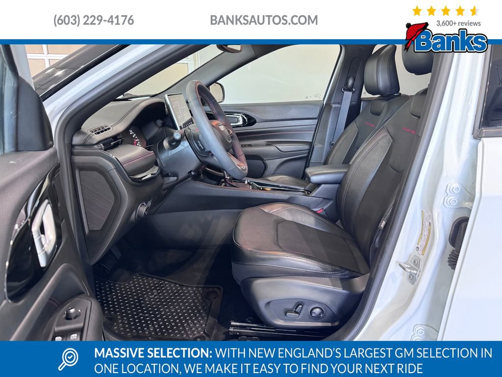 Used 2023 Jeep Compass Trailhawk w/ Sun and Sound Group image 8