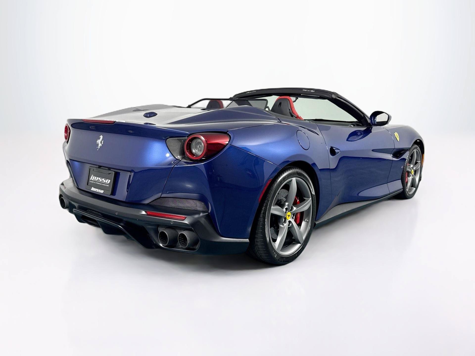 Used 2019 Ferrari Portofino RWD image 5