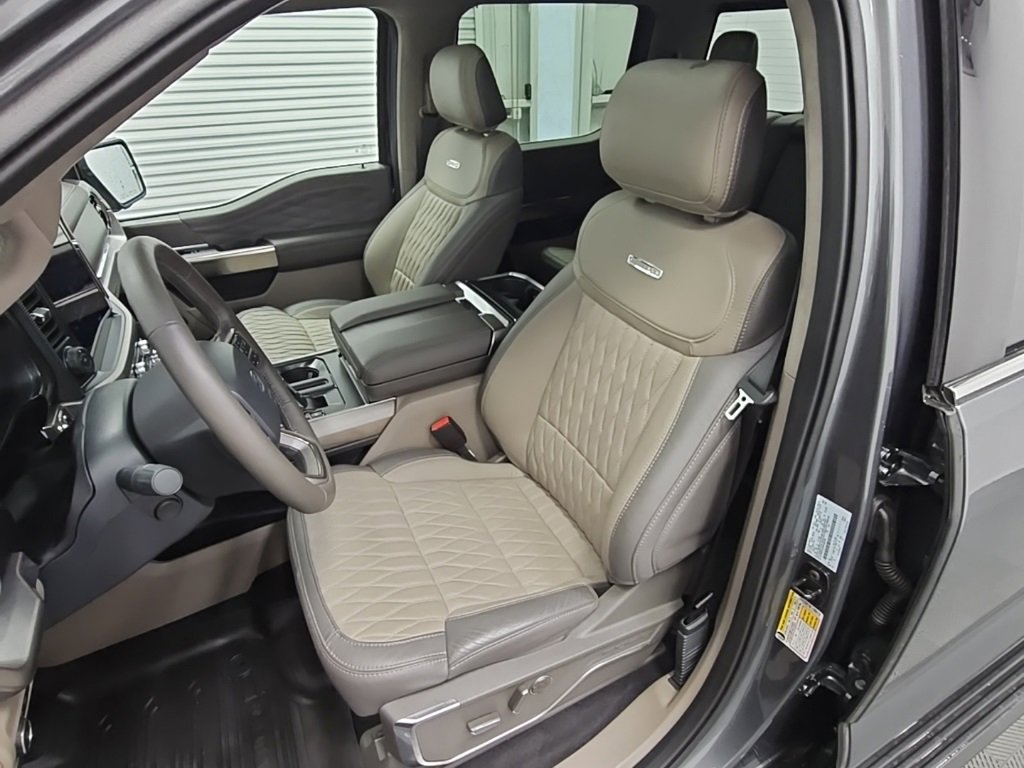 Used 2025 Ford F150 Platinum w/ Equipment Group 703A Plus image 32