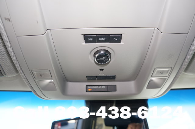 Used 2019 Chevrolet Tahoe LT w/ LT Signature Package AWD/4WD image 11