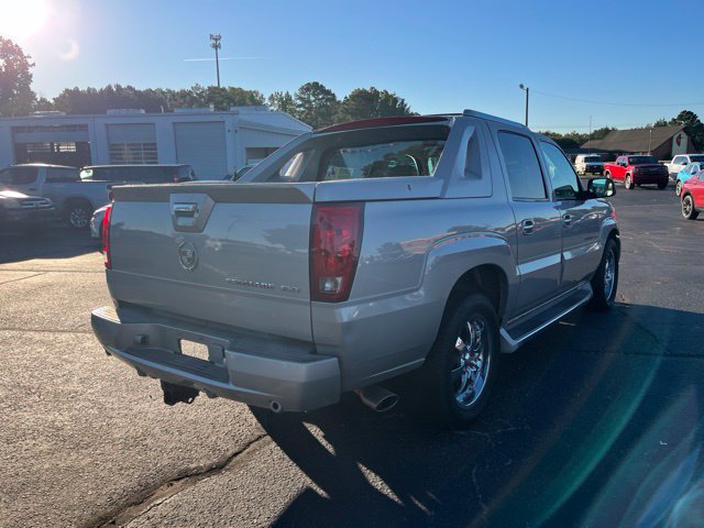 Used 2004 Cadillac Escalade EXT AWD/4WD image 3