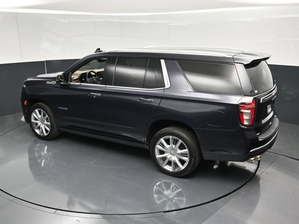 Used 2022 Chevrolet Tahoe High Country w/ Premium Package 2 AWD/4WD image 52