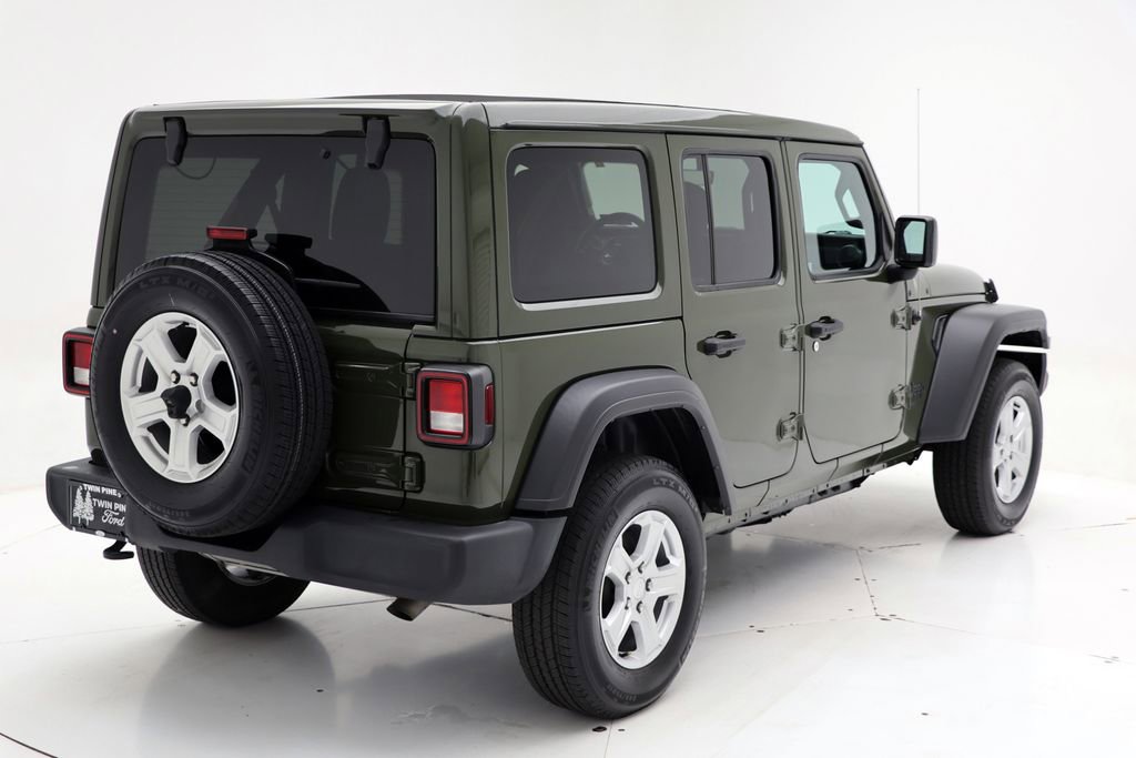 Used 2022 Jeep Wrangler Unlimited Sport w/ Sun And Sound Package AWD/4WD image 8