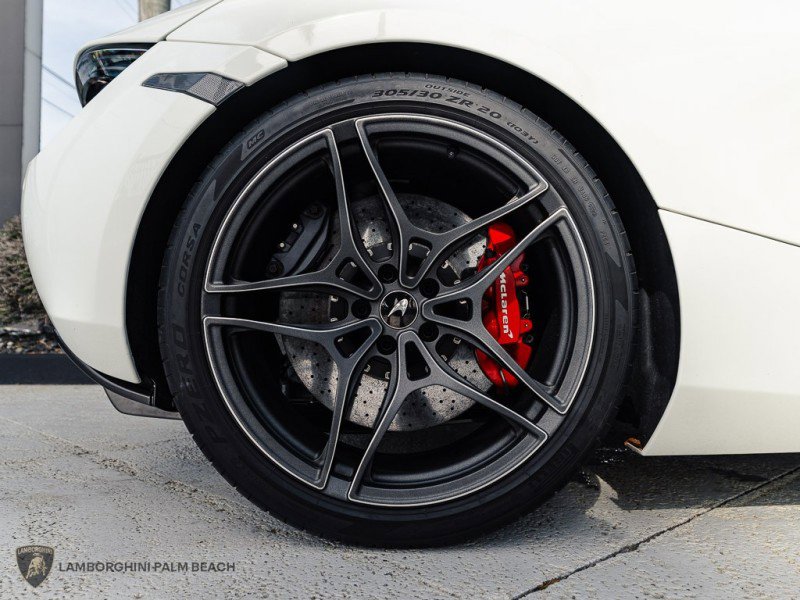 Used 2021 McLaren 720S Luxury image 40