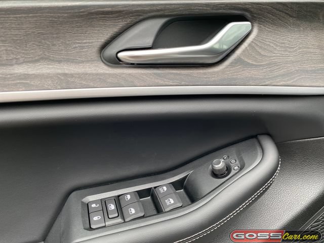 New 2026 Jeep Grand Cherokee Altitude AWD/4WD image 24