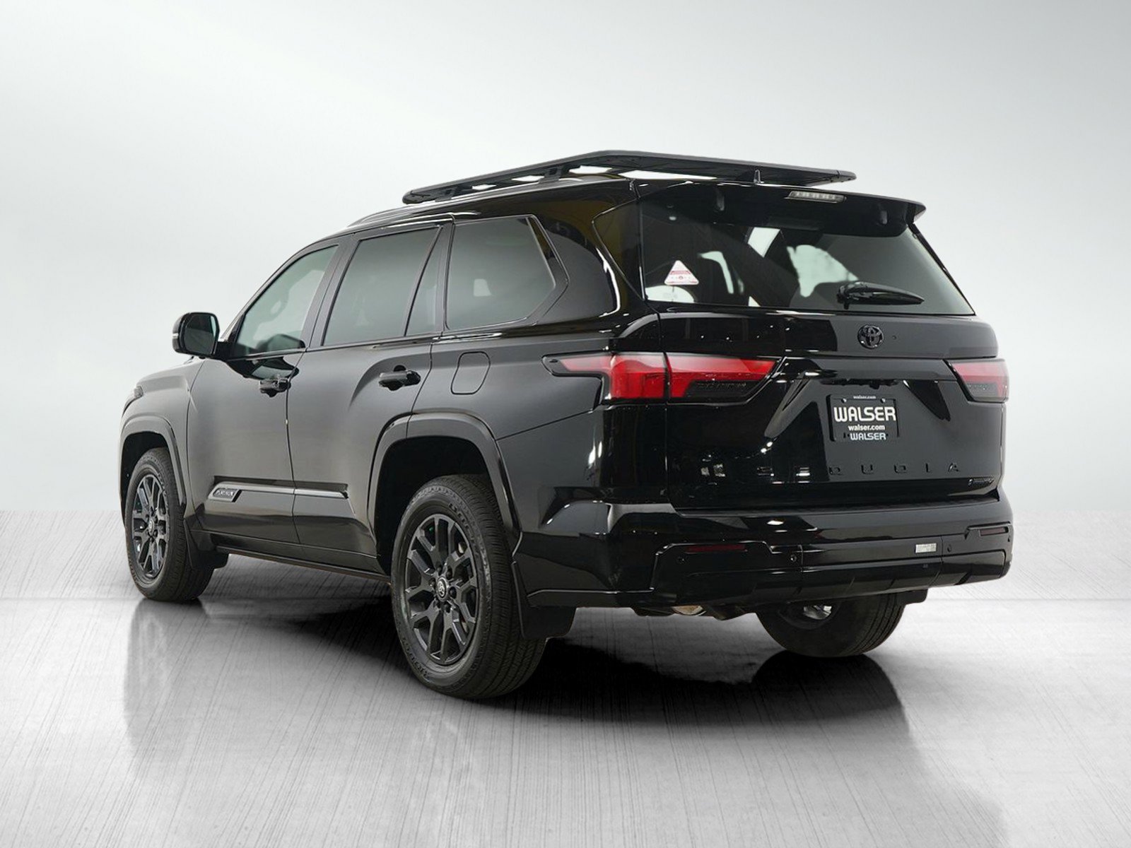 Used 2025 Toyota Sequoia Platinum image 5