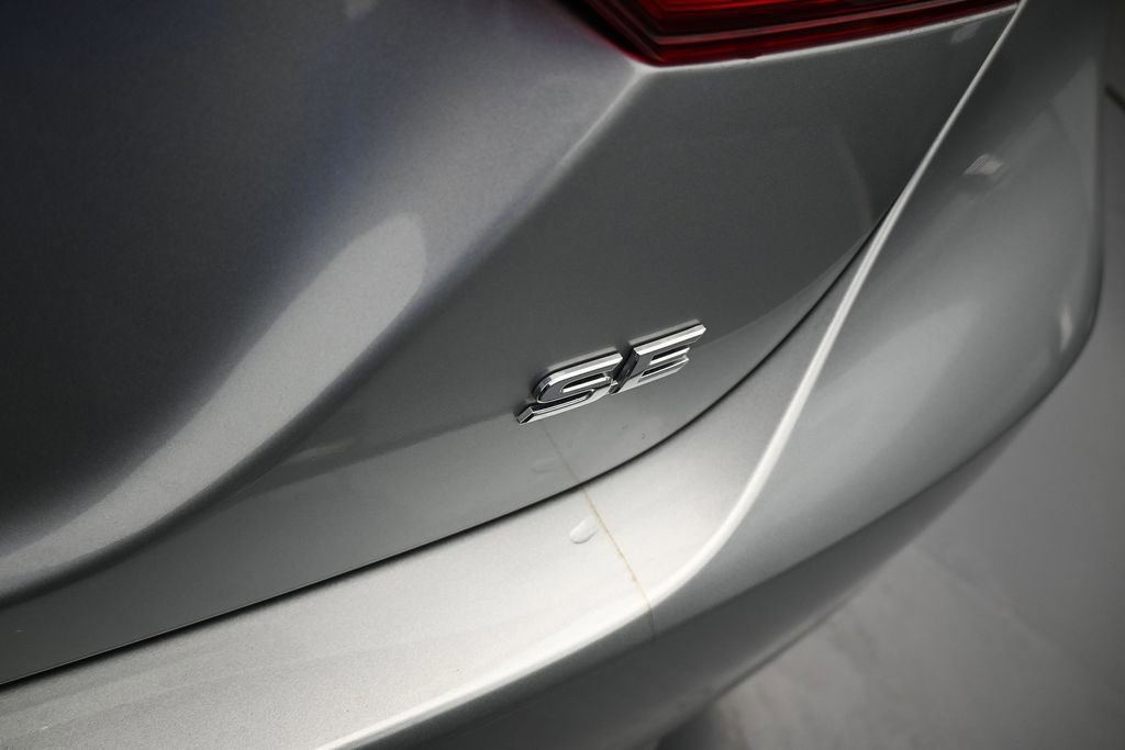 Used 2022 Toyota Camry SE FWD image 38