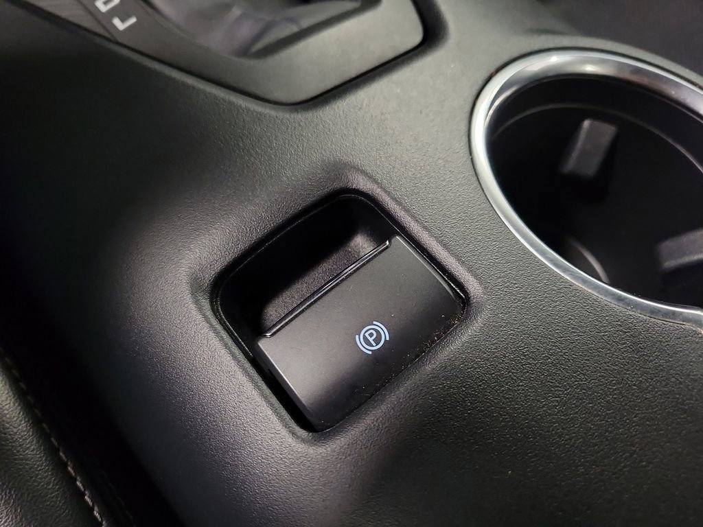 Used 2024 Ford Mustang Premium image 15