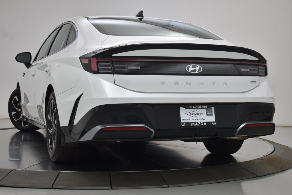 Used 2024 Hyundai Sonata SEL AWD/4WD image 9
