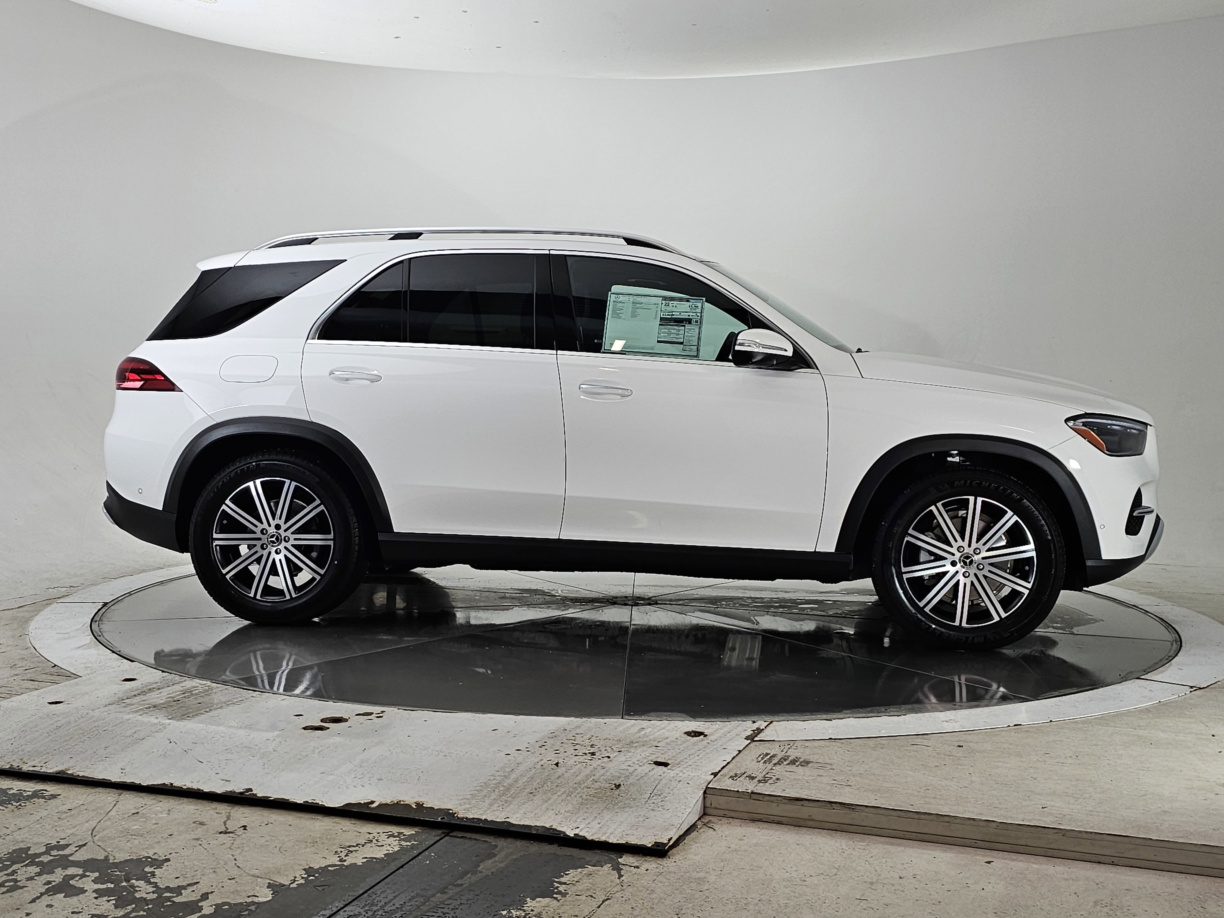 New 2026 Mercedes-Benz GLE 350 4MATIC image 2
