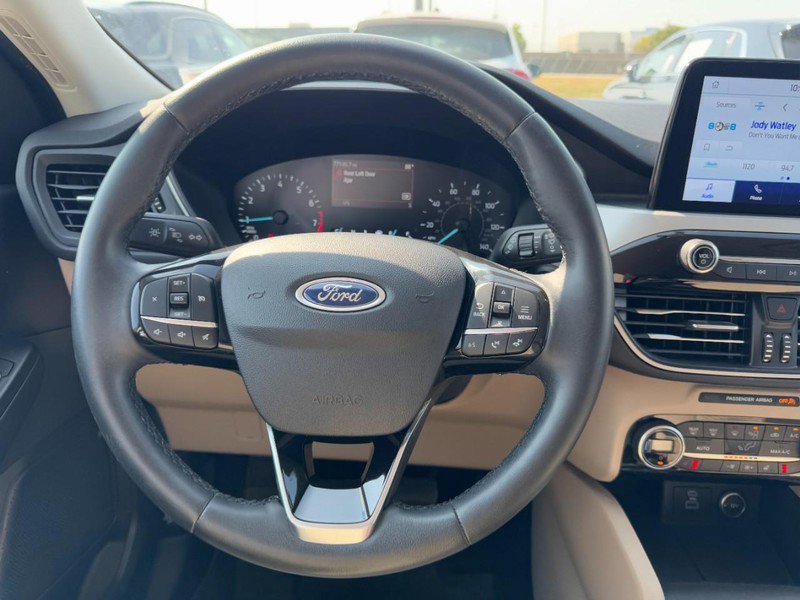 Used 2021 Ford Escape SE w/ Convenience Package image 10