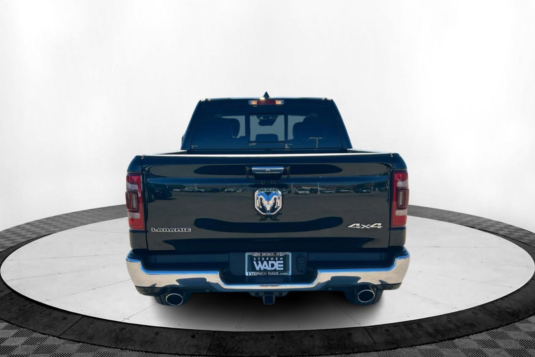 Certified 2022 RAM 1500 Laramie image 4