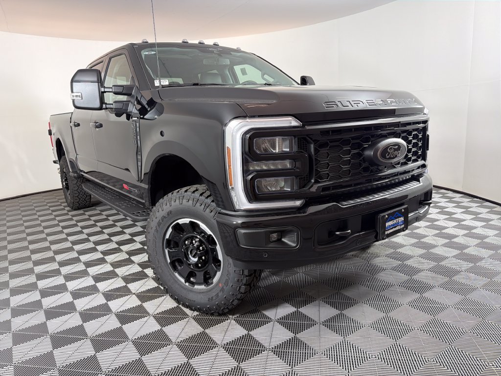 New 2026 Ford F350 Lariat w/ Tremor Off-Road Package