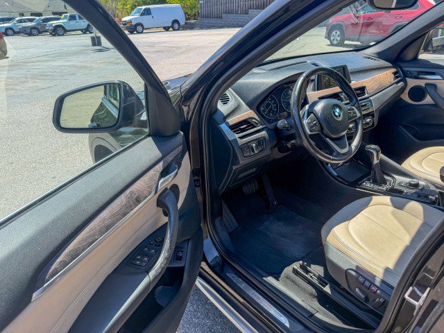 Used 2016 BMW X1 xDrive28i AWD/4WD image 12