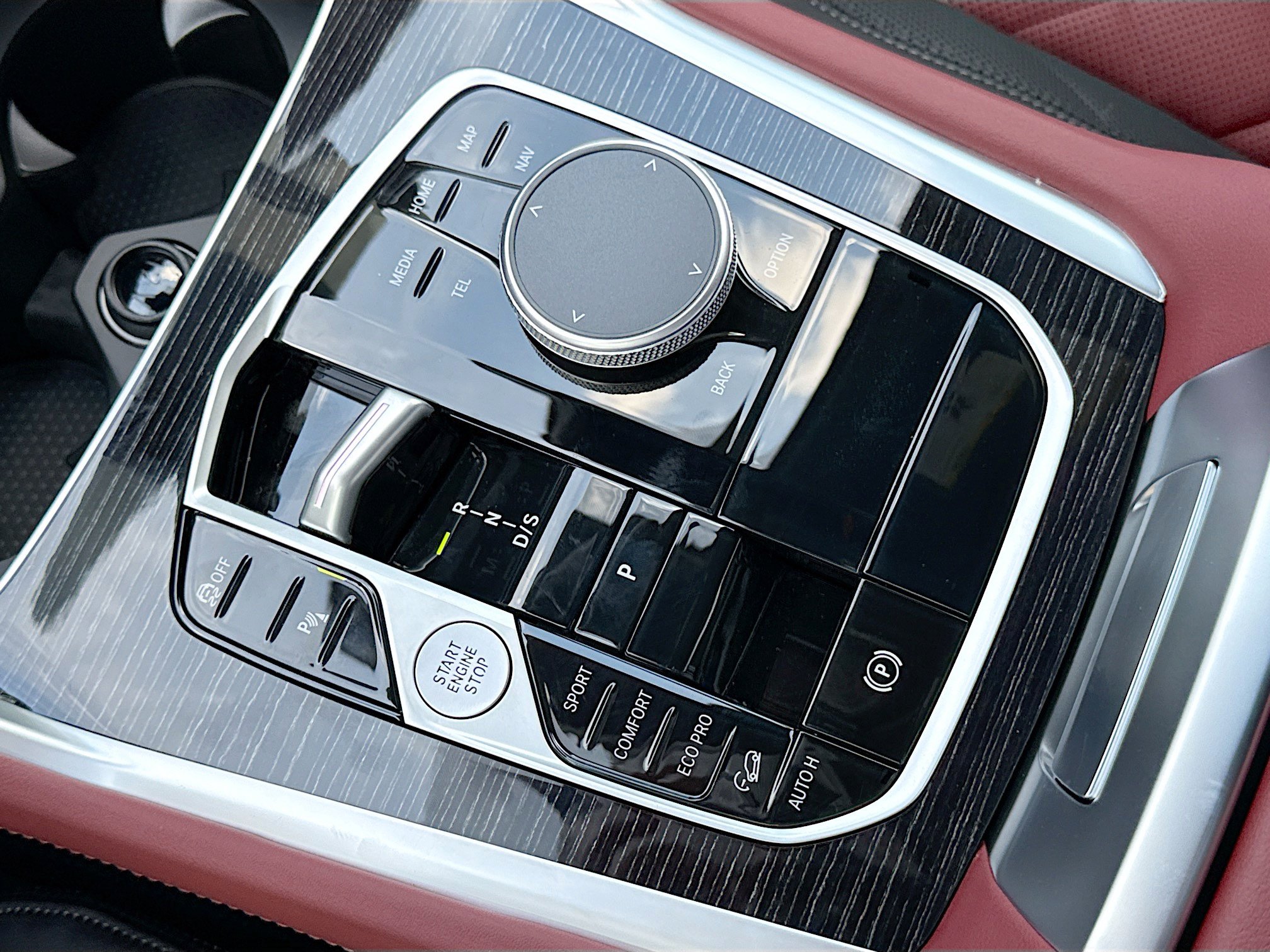 New 2027 BMW X6 xDrive40i AWD/4WD image 28