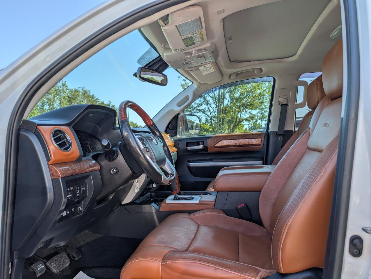 Used 2019 Toyota Tundra 1794 Edition AWD/4WD image 13
