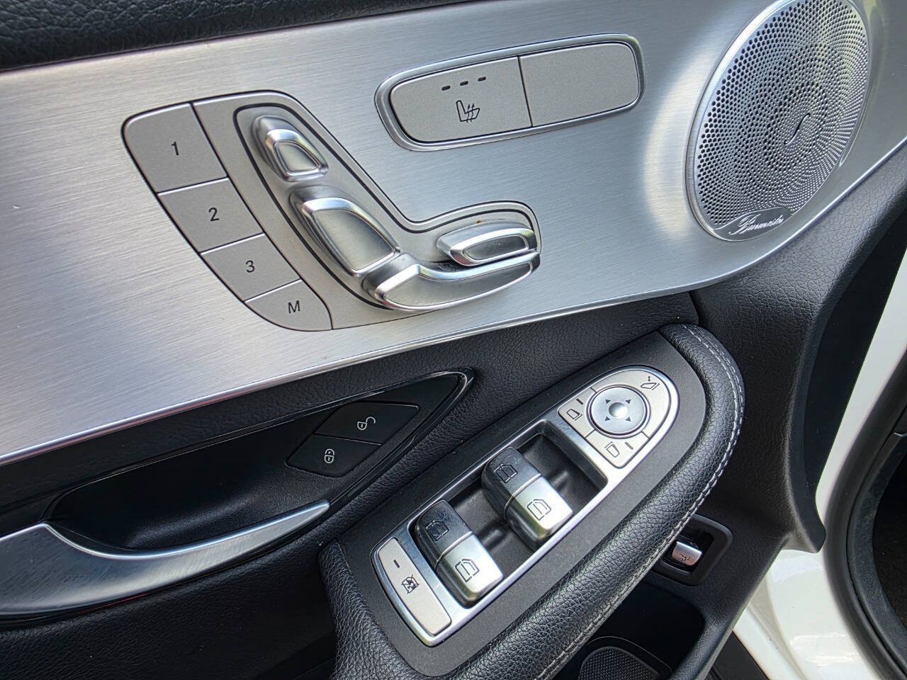 Used 2019 Mercedes-Benz GLC 300 4MATIC Coupe image 11
