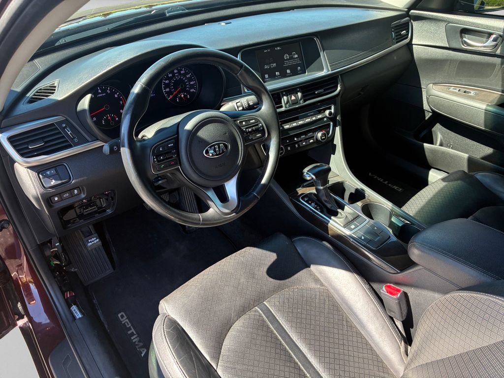 Used 2018 Kia Optima EX FWD image 16
