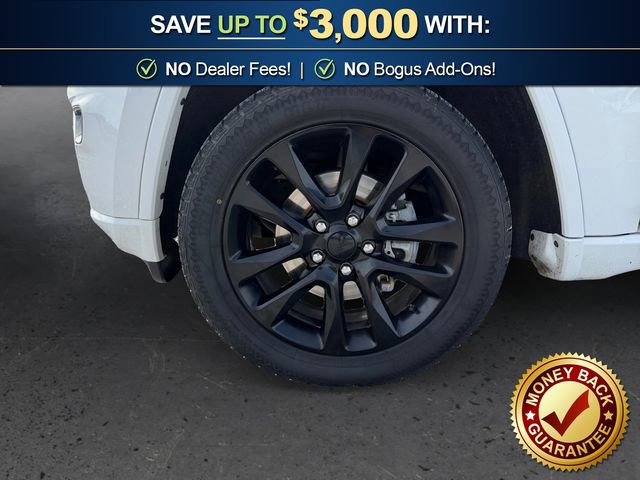 Used 2019 Jeep Grand Cherokee Altitude image 13