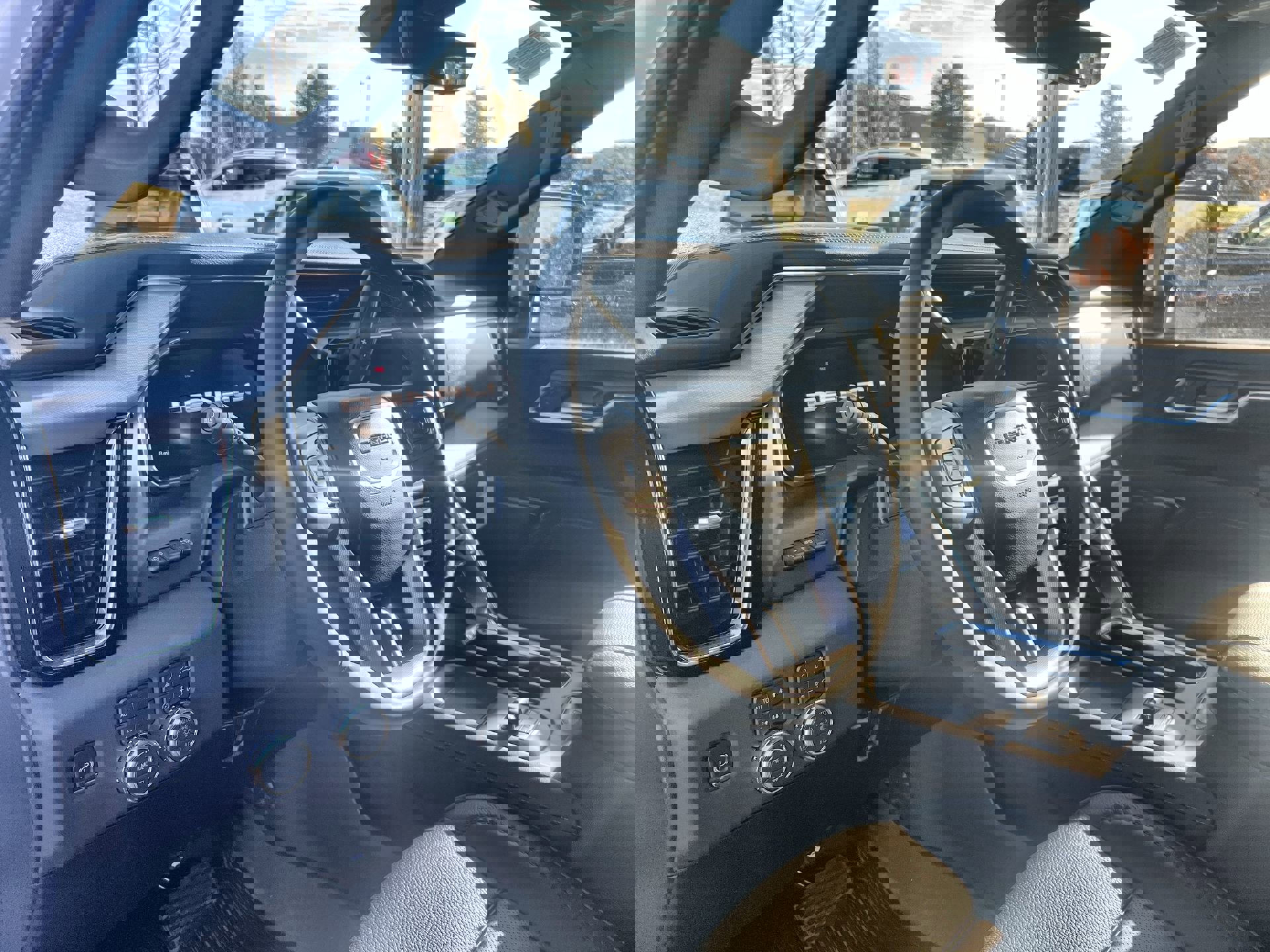 New 2026 GMC Sierra 2500 Denali w/ Denali Reserve Package image 38