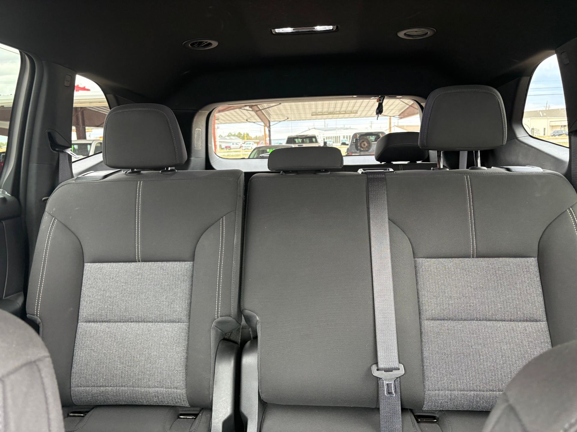 Used 2025 GMC Acadia Elevation AWD/4WD image 13