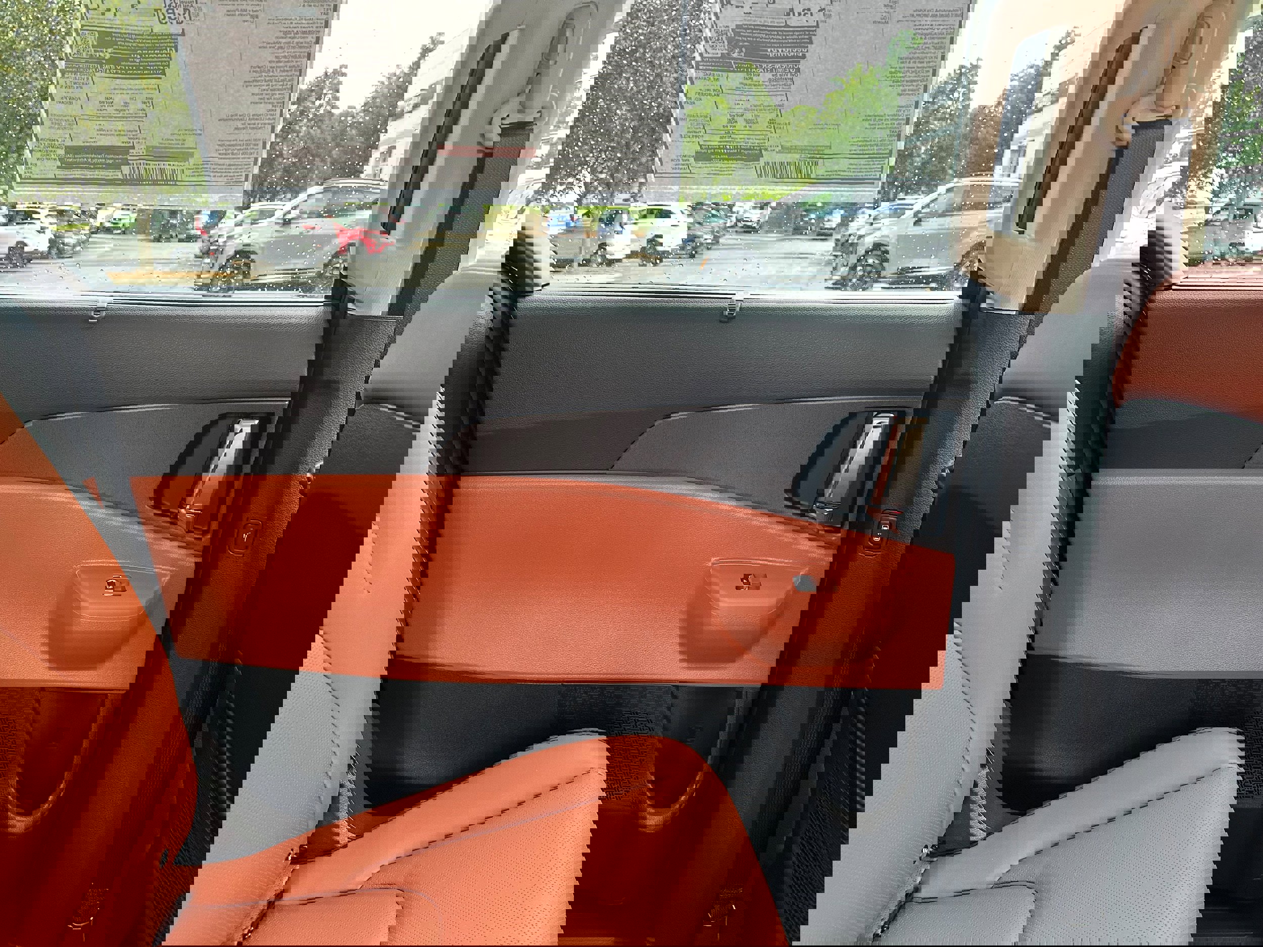 New 2026 Kia Carnival EX image 24