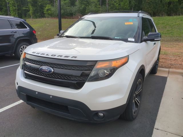 Used 2014 Ford Explorer Sport w/ Equipment Group 401A AWD/4WD image 2
