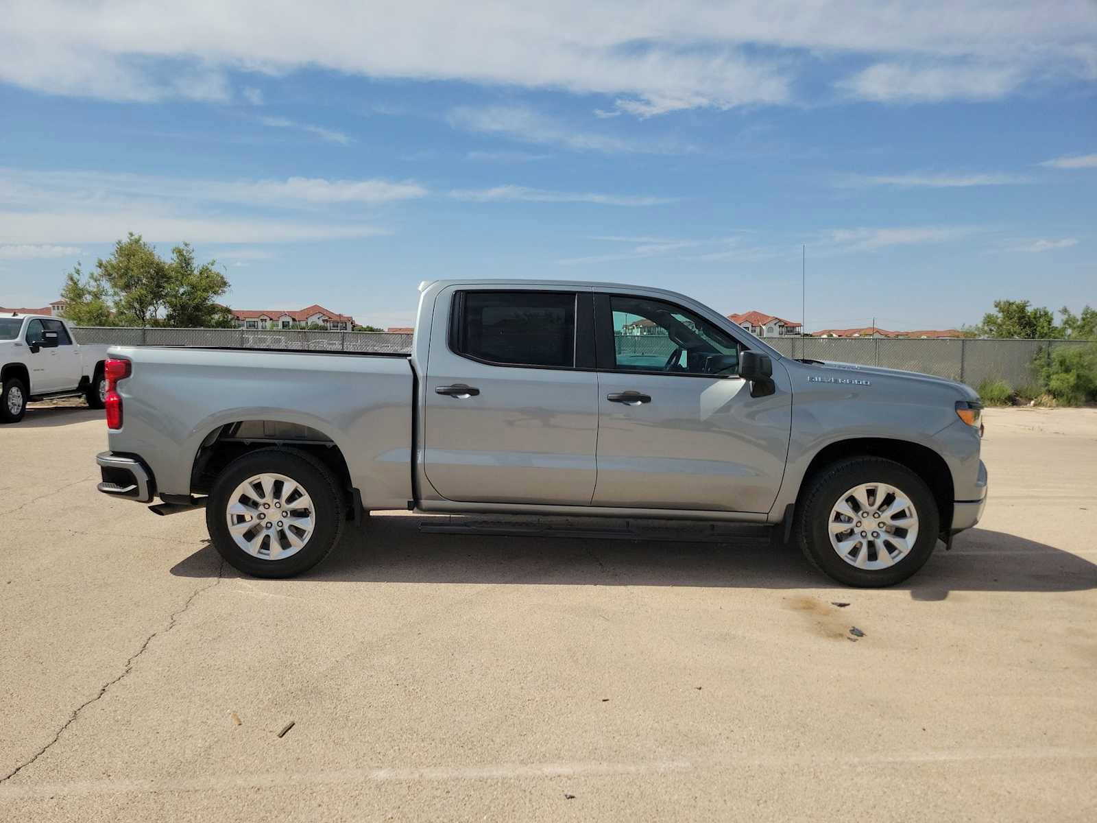 Used 2026 Chevrolet Silverado 1500 Custom RWD image 9
