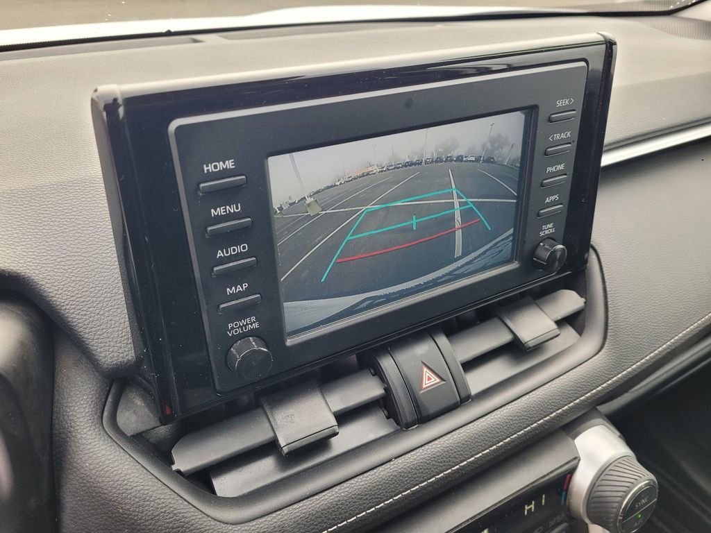 Used 2019 Toyota RAV4 XLE w/ Carpet Mat Package image 15