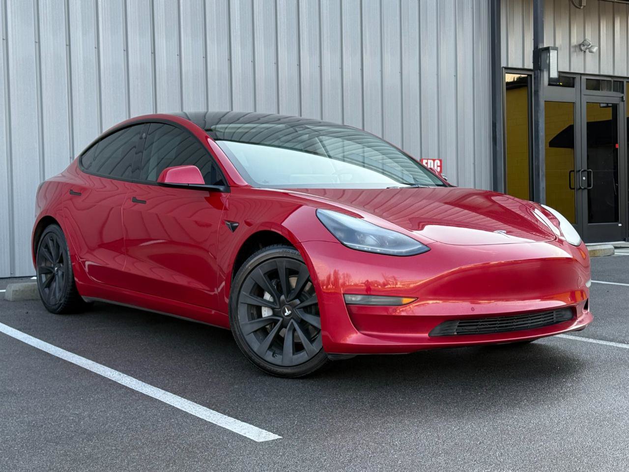 Used 2022 Tesla Model 3 Long Range image 3