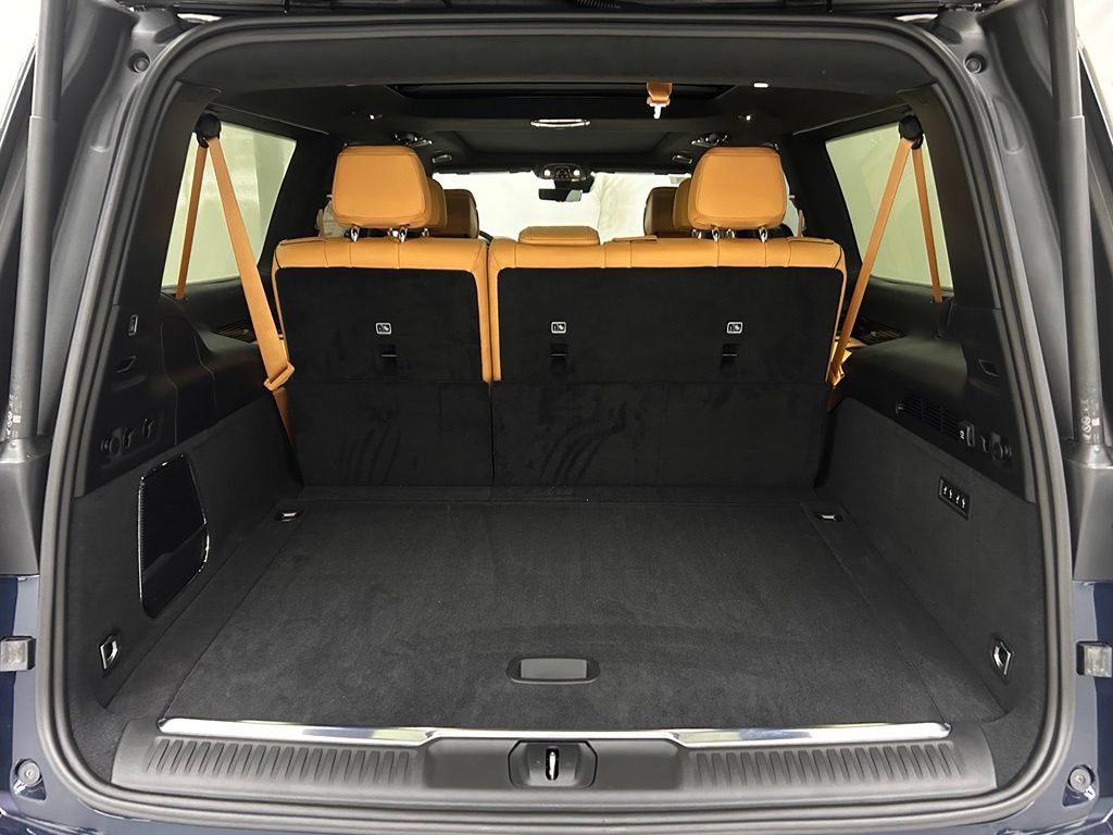 New 2026 Jeep Grand Wagoneer L Summit AWD/4WD image 9