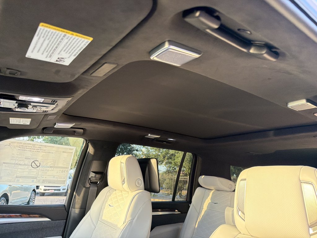 New 2026 Cadillac Escalade ESV Platinum Luxury w/ LPO, Floor Liner Package AWD/4WD image 28