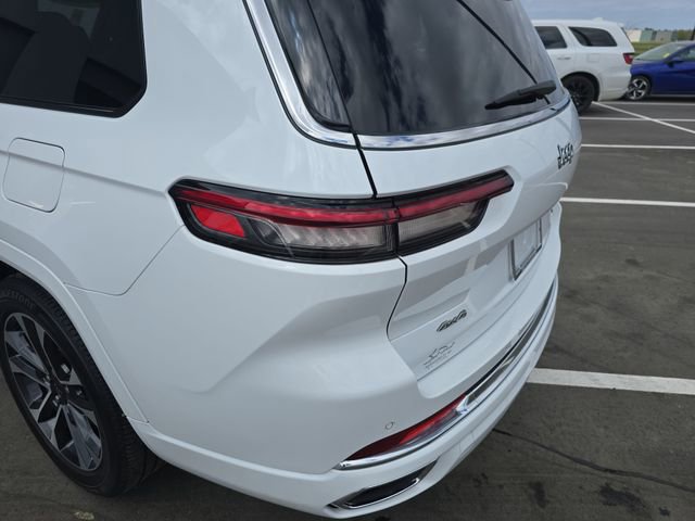 Used 2023 Jeep Grand Cherokee L Overland image 27