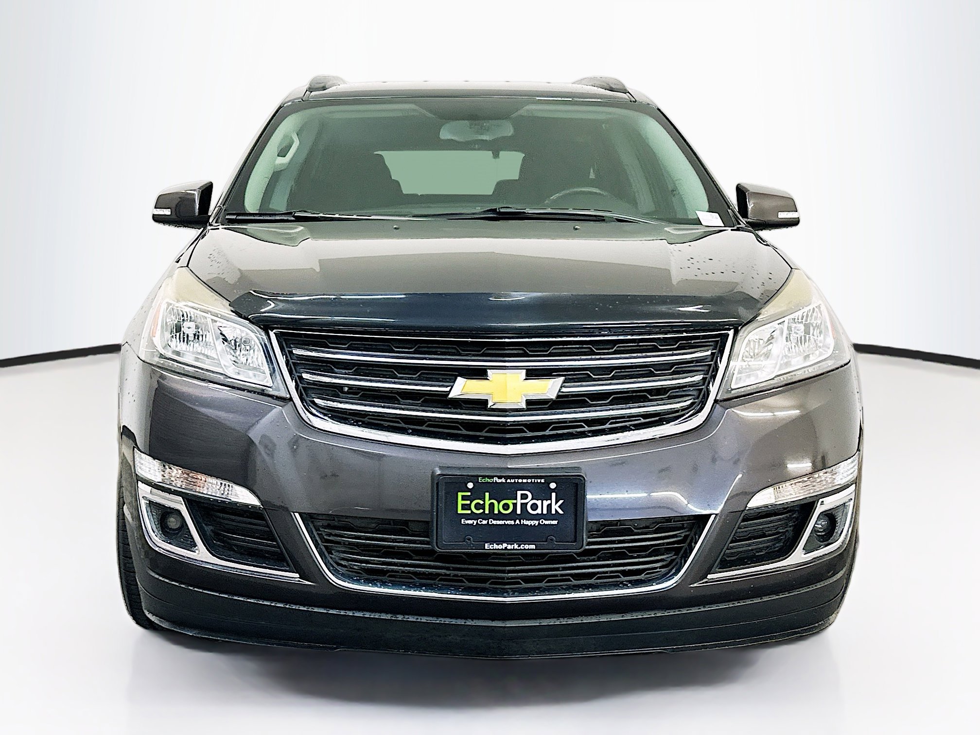 Used 2016 Chevrolet Traverse LT image 2