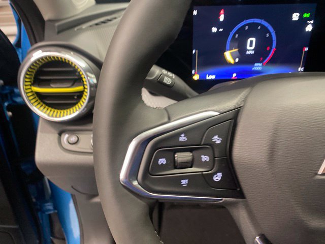New 2026 Chevrolet Trax LT w/ Midnight Edition FWD image 14