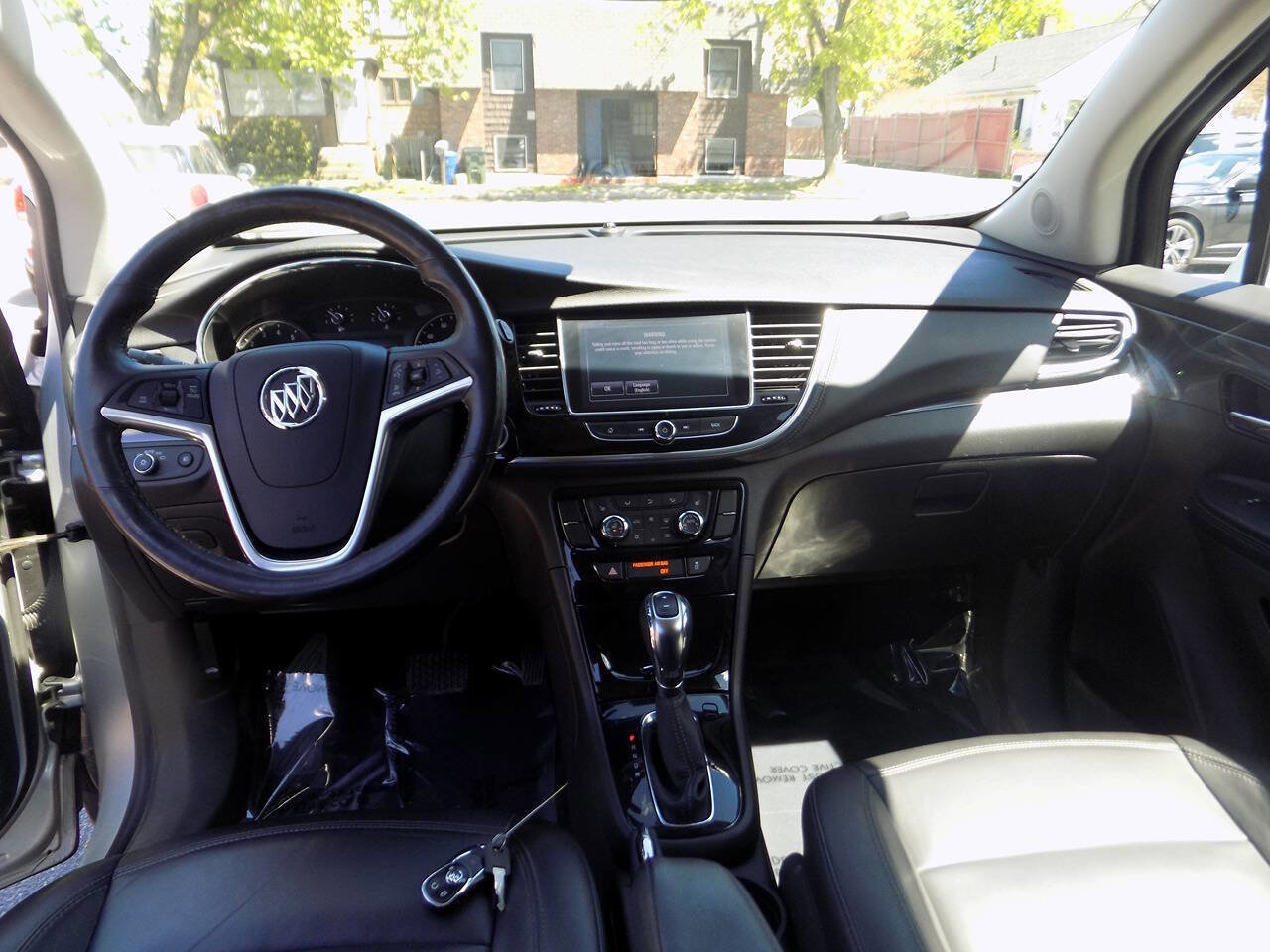 Used 2019 Buick Encore Essence AWD/4WD image 12