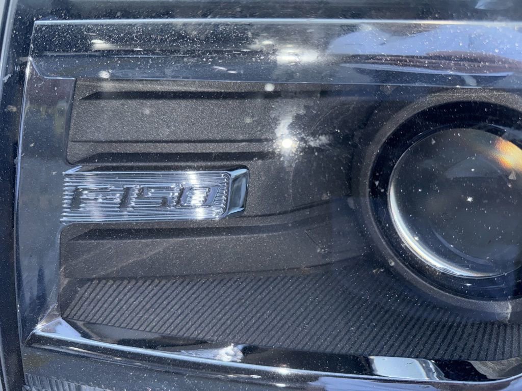 Used 2014 Ford F150 King Ranch w/ King Ranch Luxury Package image 7