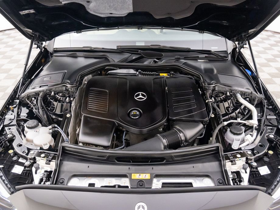 Used 2023 Mercedes-Benz C 300 4MATIC Sedan image 34