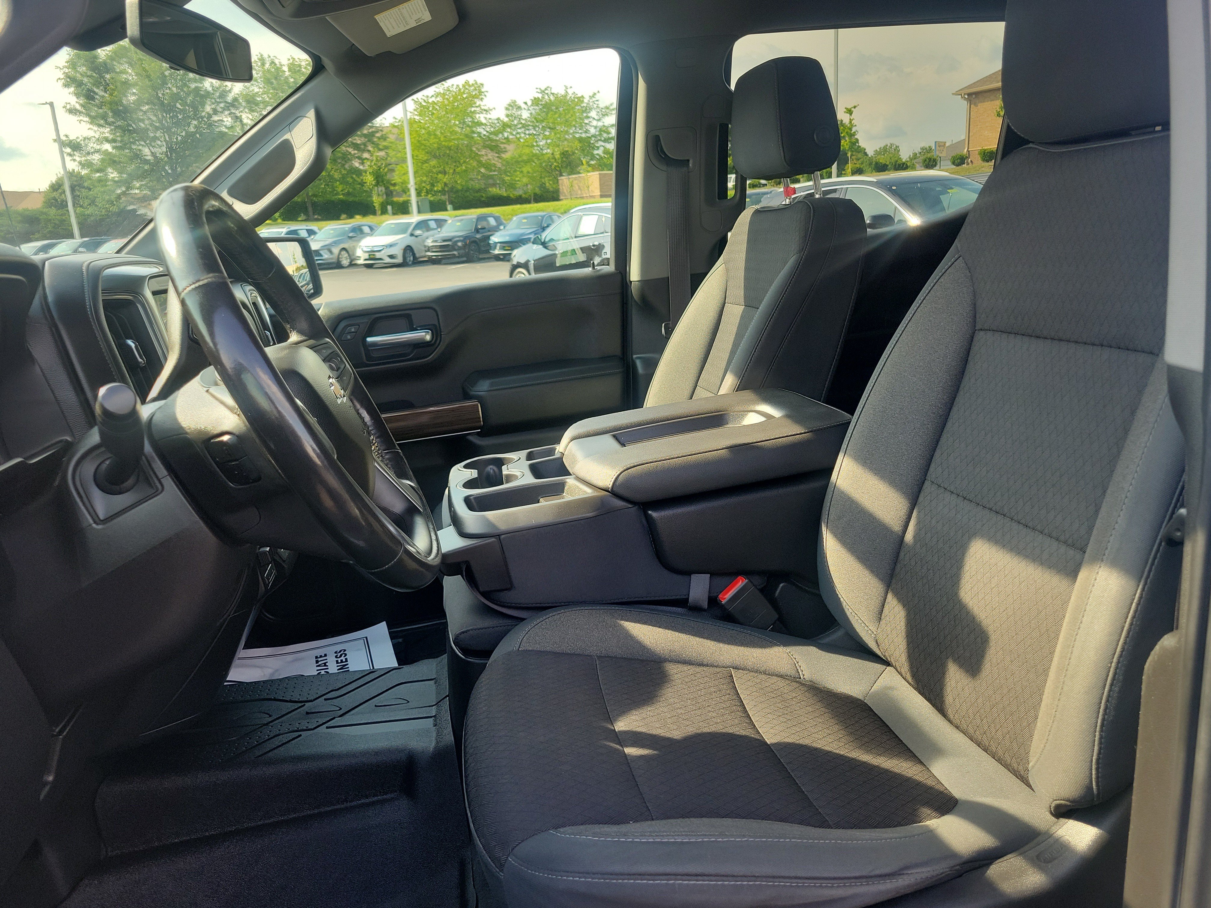 Used 2019 Chevrolet Silverado 1500 LT w/ All-Star Edition AWD/4WD image 18