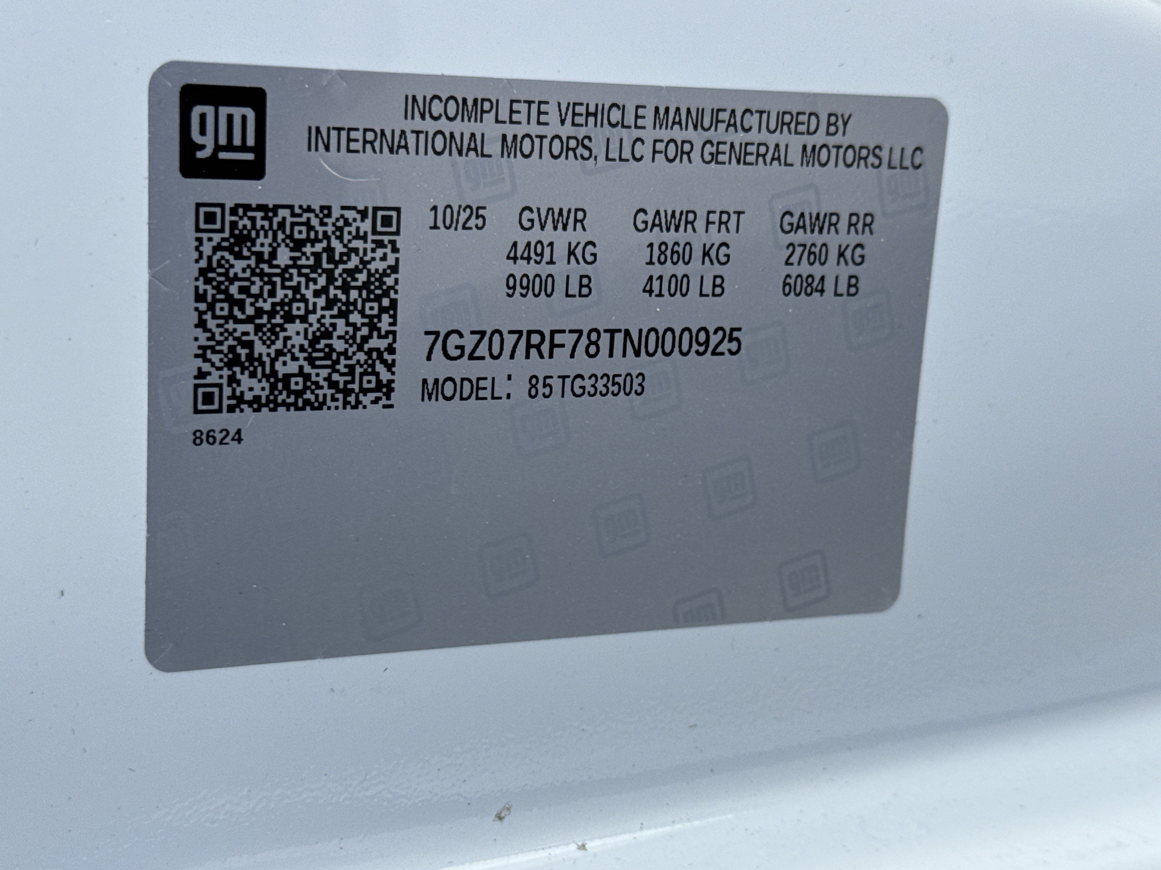 New 2026 GMC Savana 3500 w/ Power Convenience Package RWD image 36