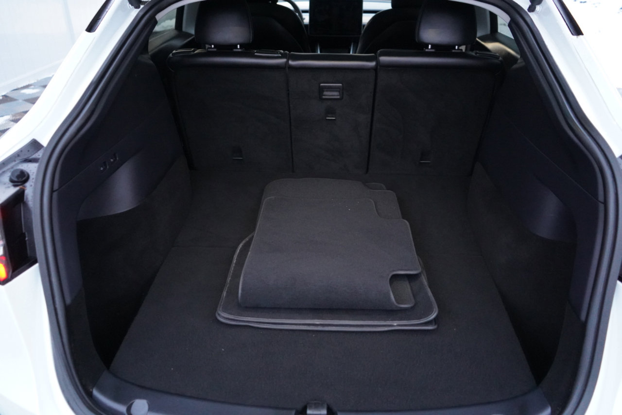 Used 2020 Tesla Model Y Performance image 74