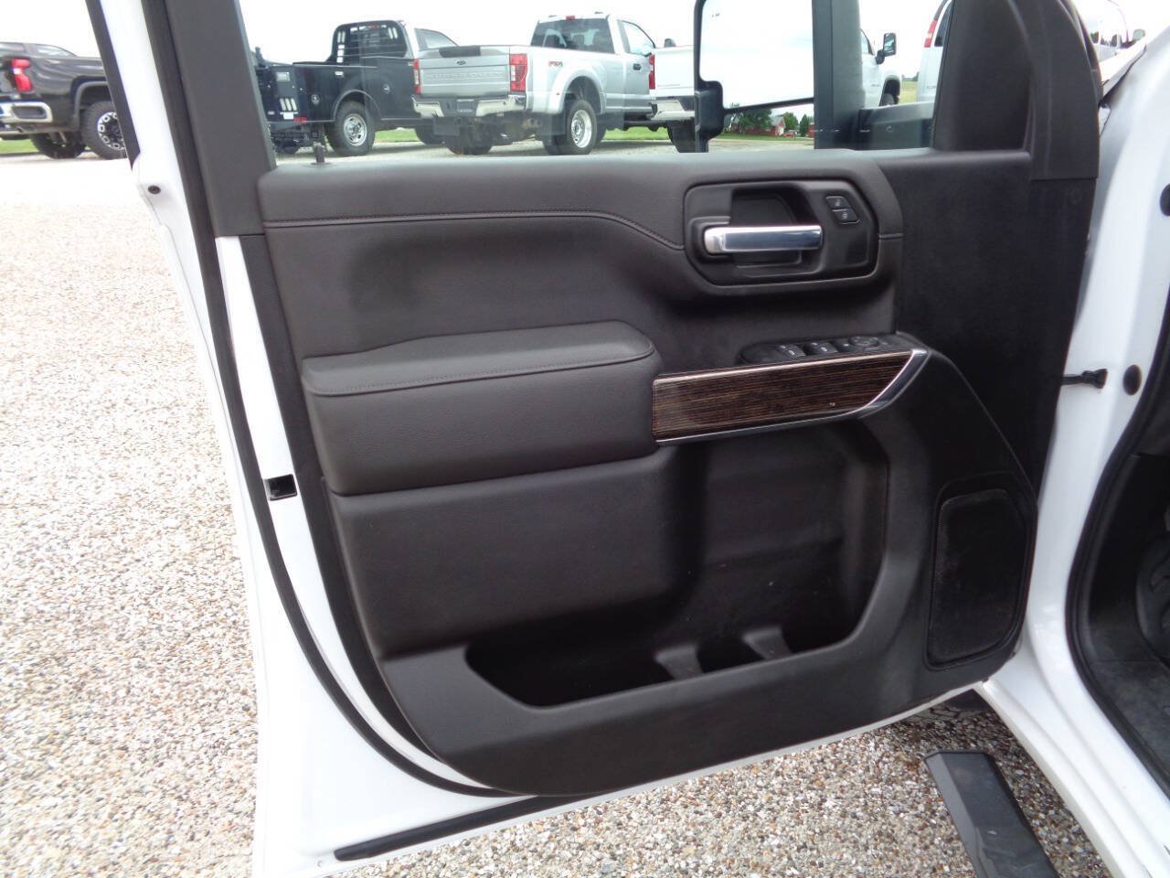 Used 2023 GMC Sierra 2500 SLE w/ SLE Convenience Package AWD/4WD image 8