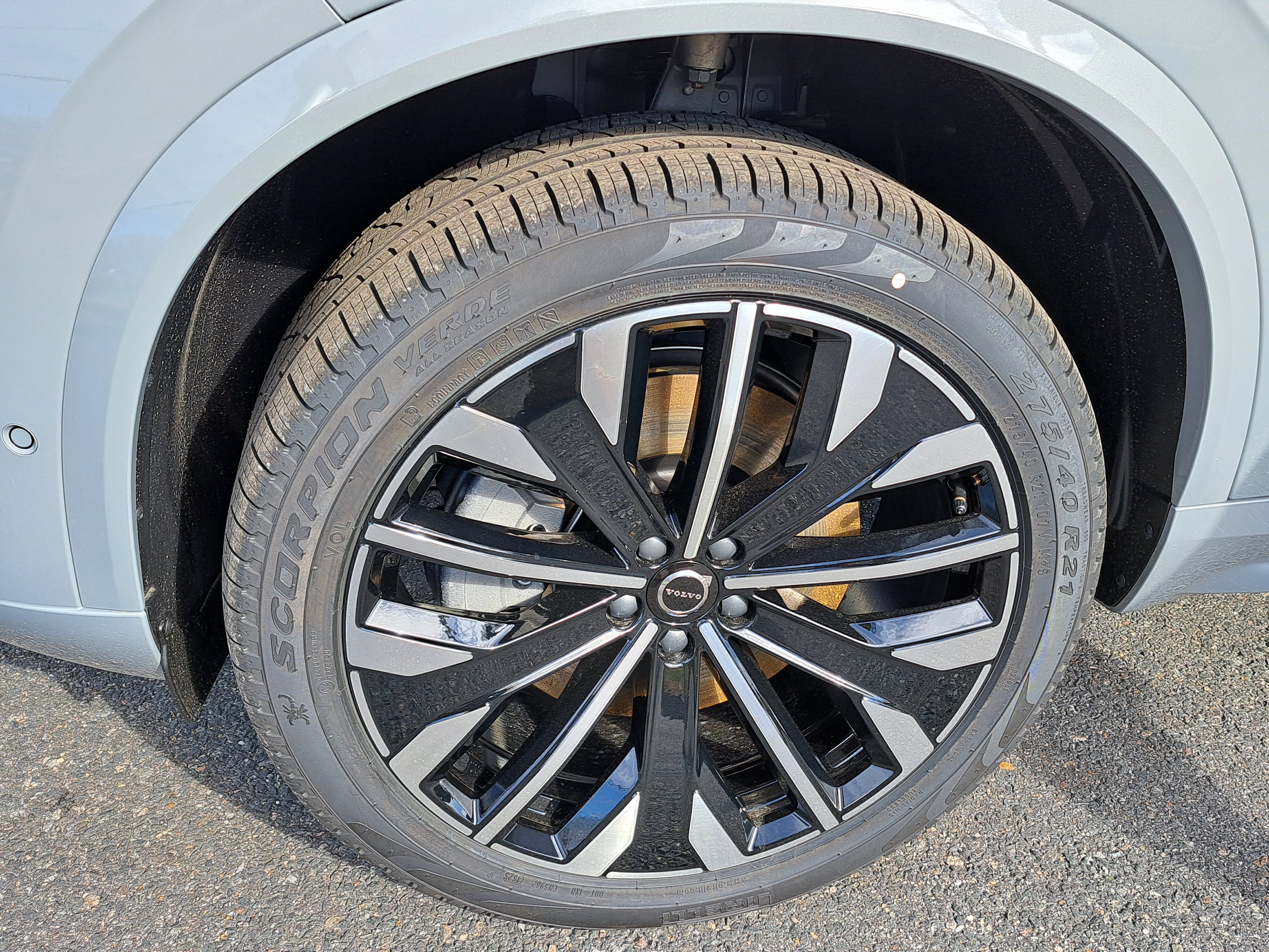 New 2026 Volvo XC90 T8 Ultra w/ Protection Package Premier AWD/4WD image 10